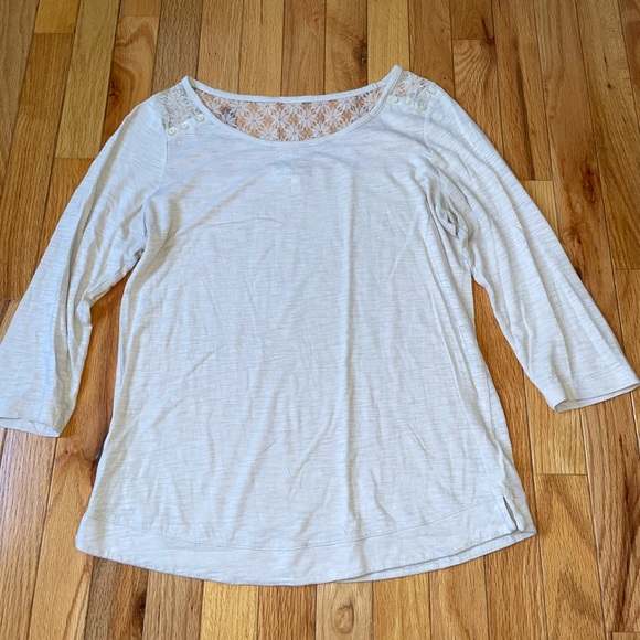 Express Tops - Loose fit quarter length tee